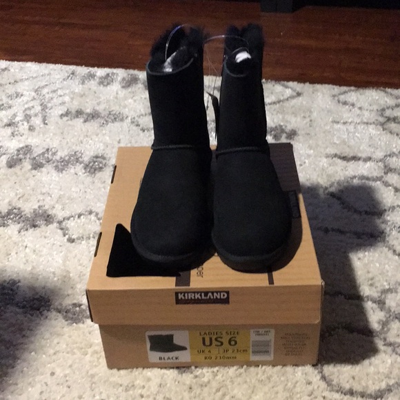 Shearling boot - Picture 3 of 3